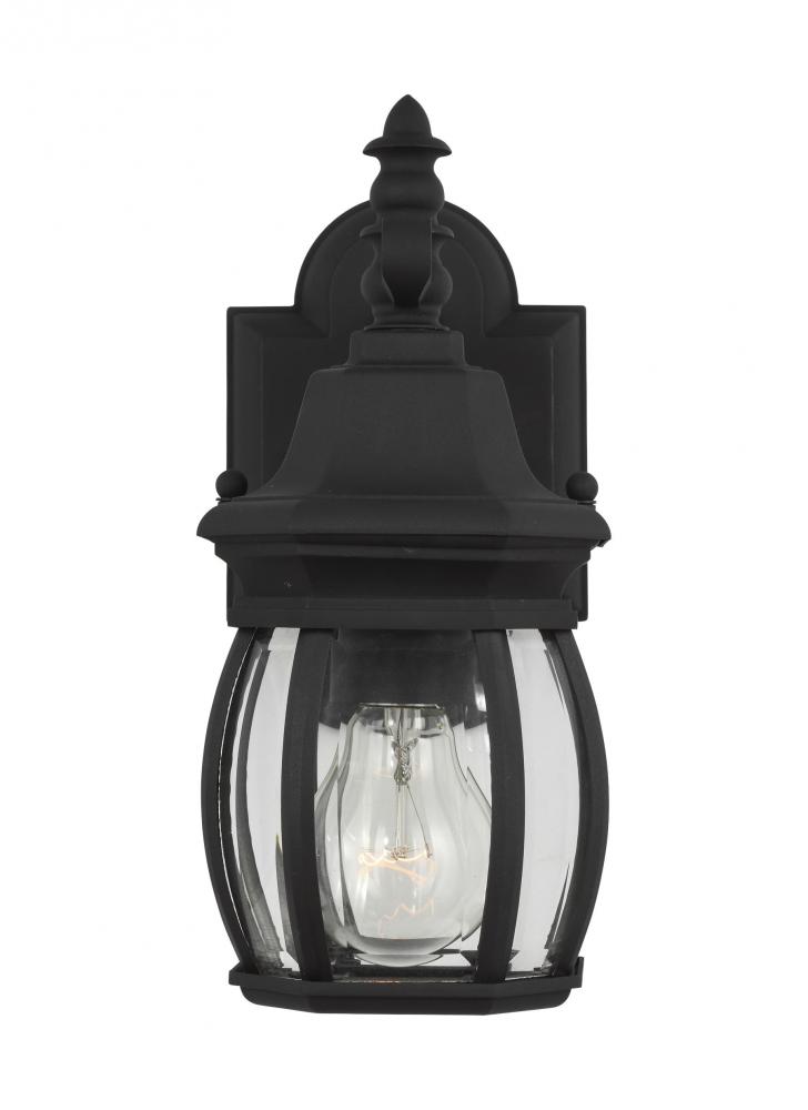 Wynfield traditional 1-light outdoor exterior small wall lantern